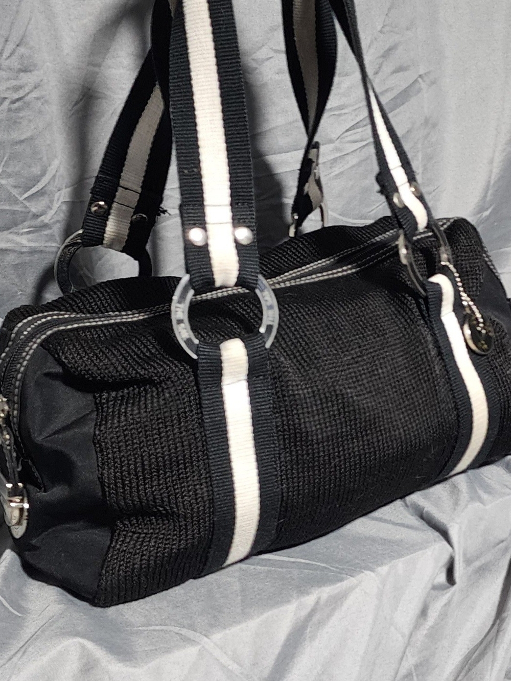 Vintqge Y2K The Sak Black Knit Double Handle Zip Top Shoulderbag Purse